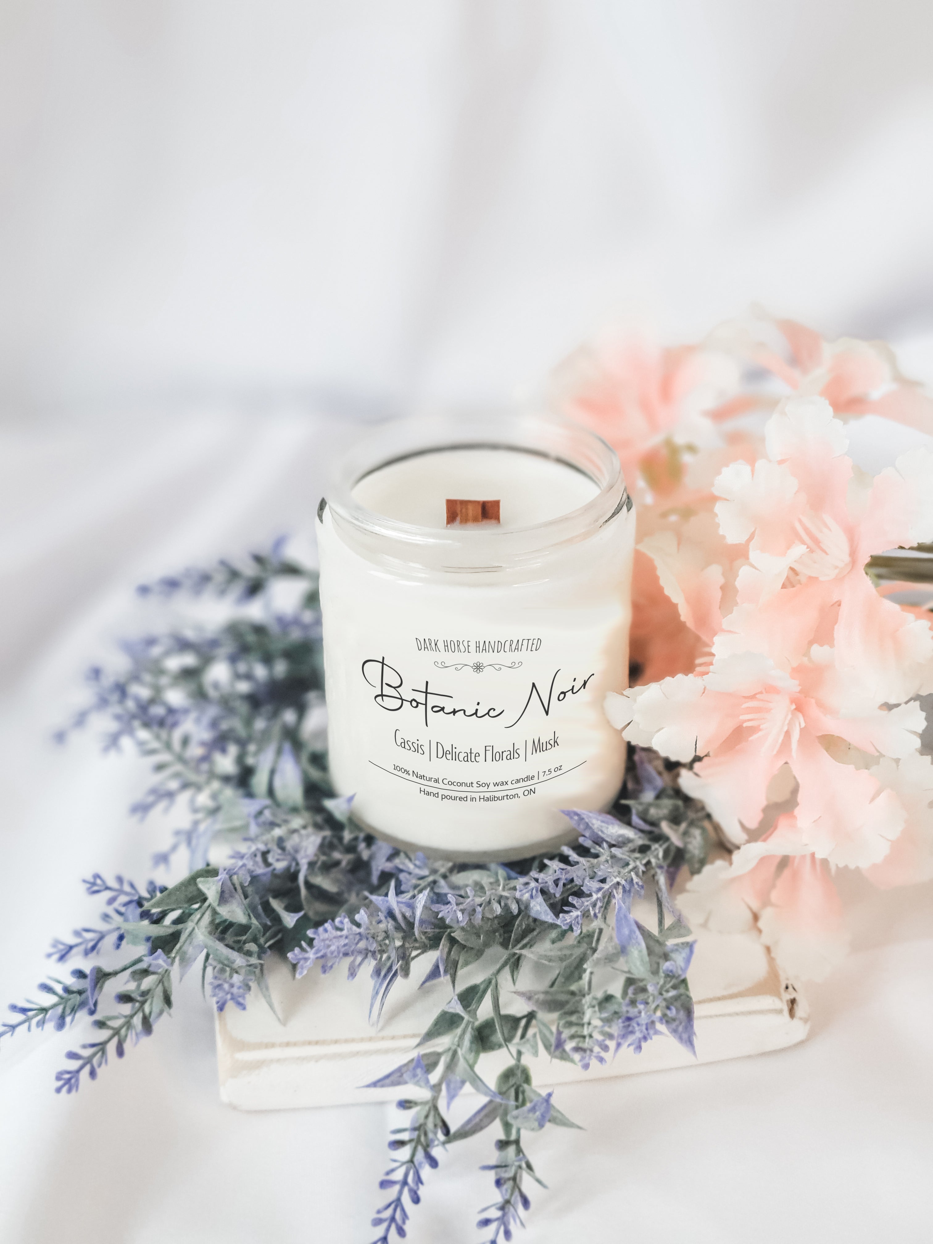 Botanic Noir - Scented Coconut Soy Candle