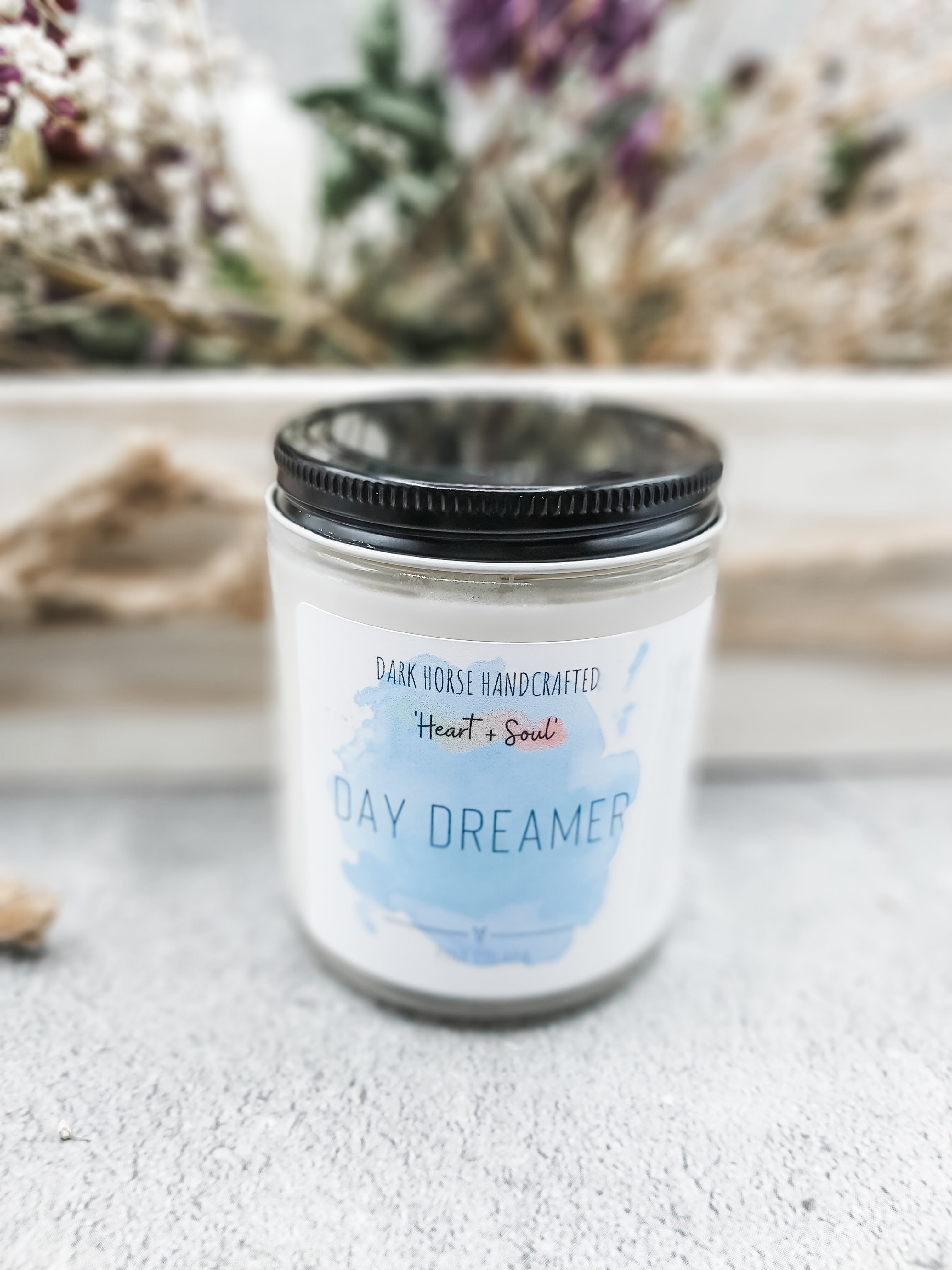 DAY DREAMER - Pina Colada Scented Coconut Soy Candle