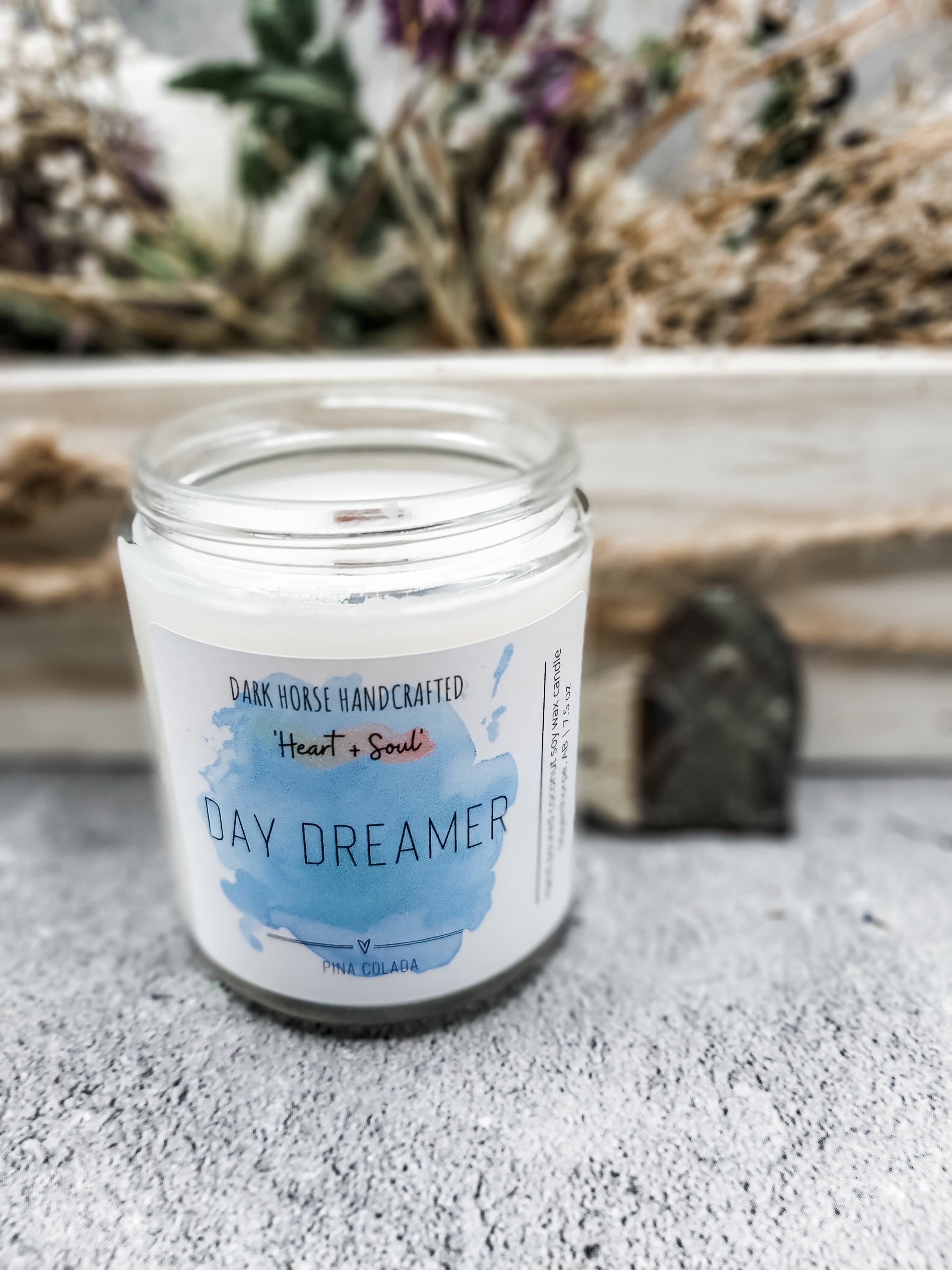 DAY DREAMER - Pina Colada Scented Coconut Soy Candle