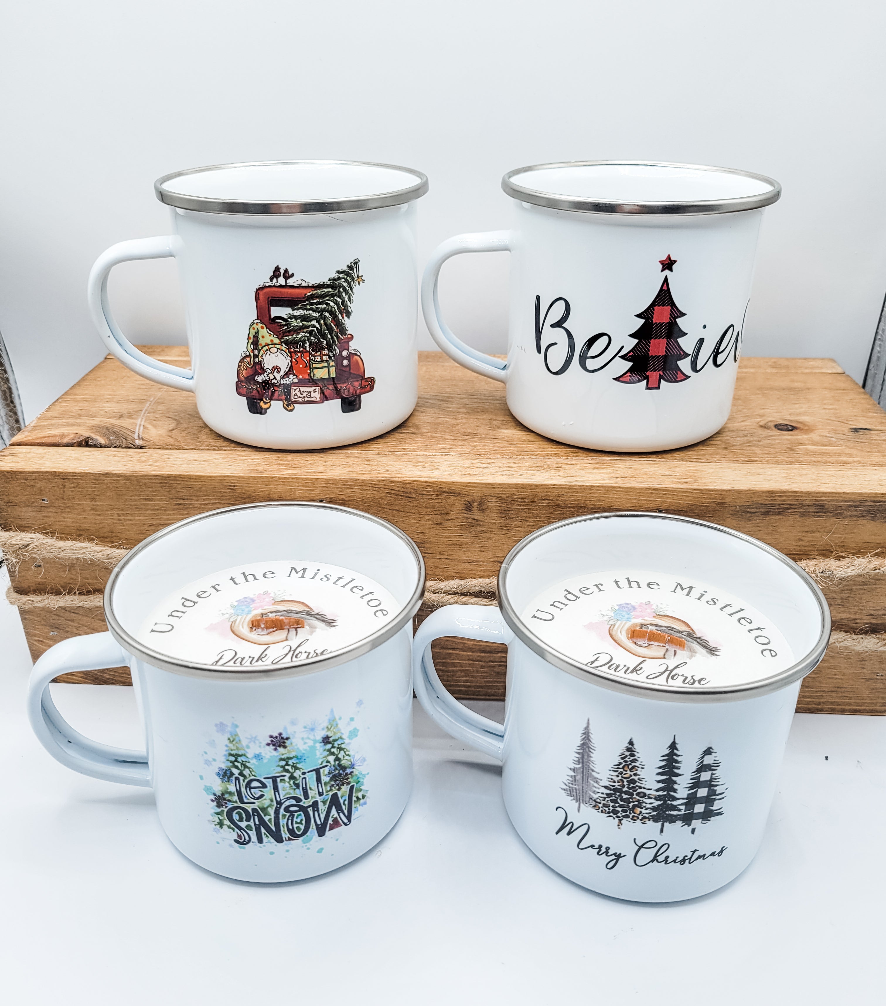 Camping Mug Candle - Christmas Edition