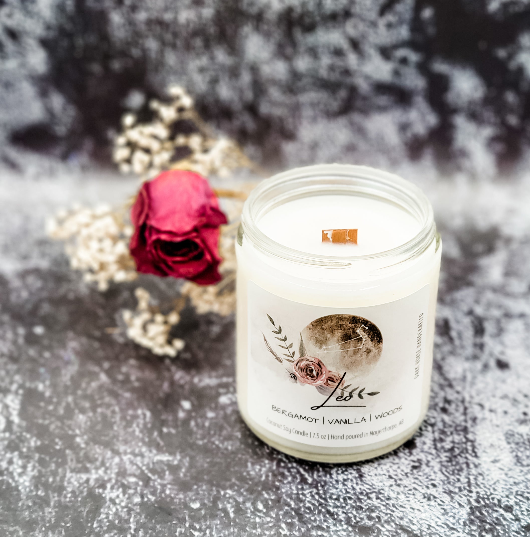 Leo astrological candle with wood wick