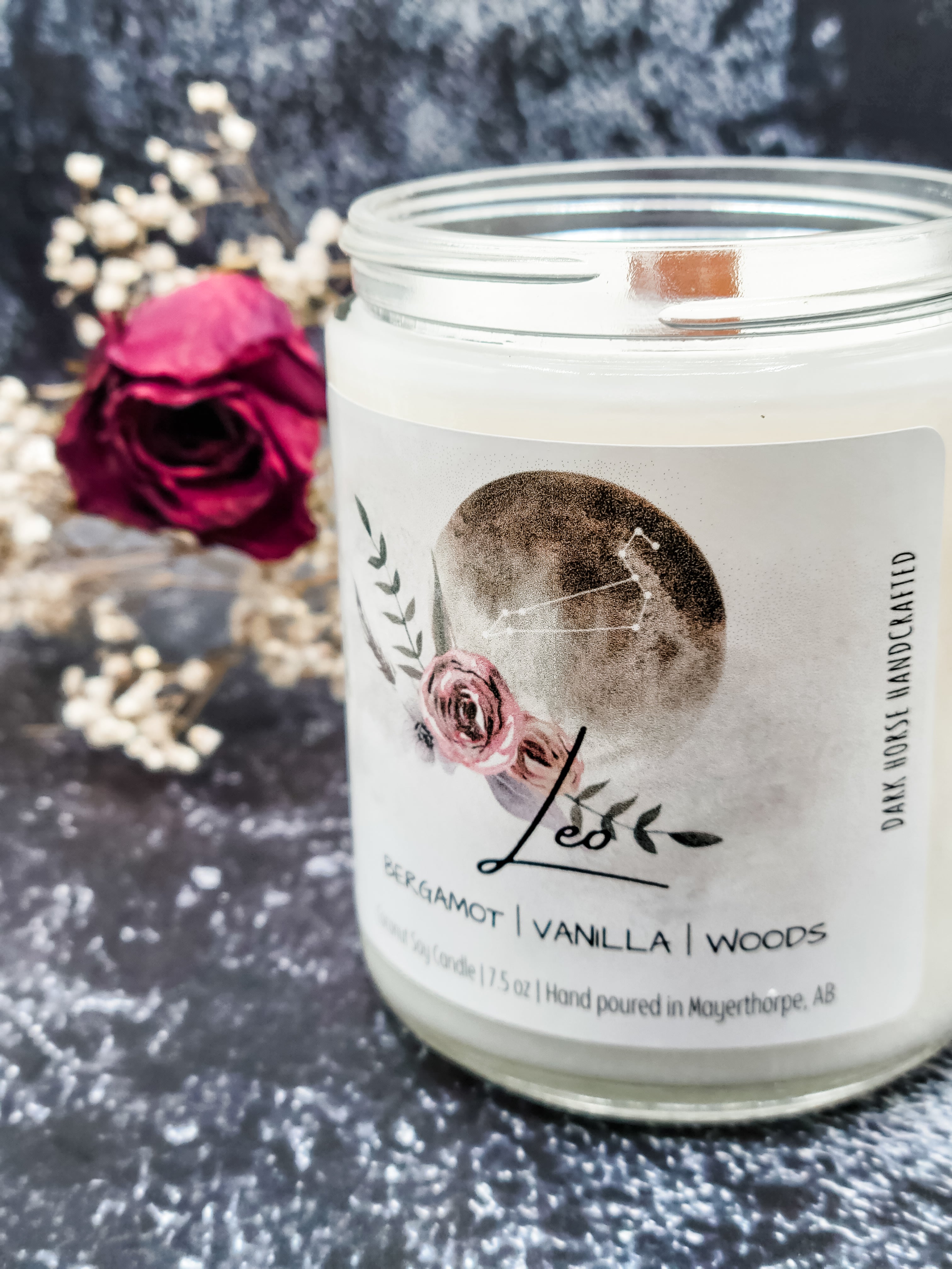 Leo zodiac candle with wood wick