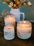 Autumn Harvest fall candle that smells like apples, cinnamon & ginger