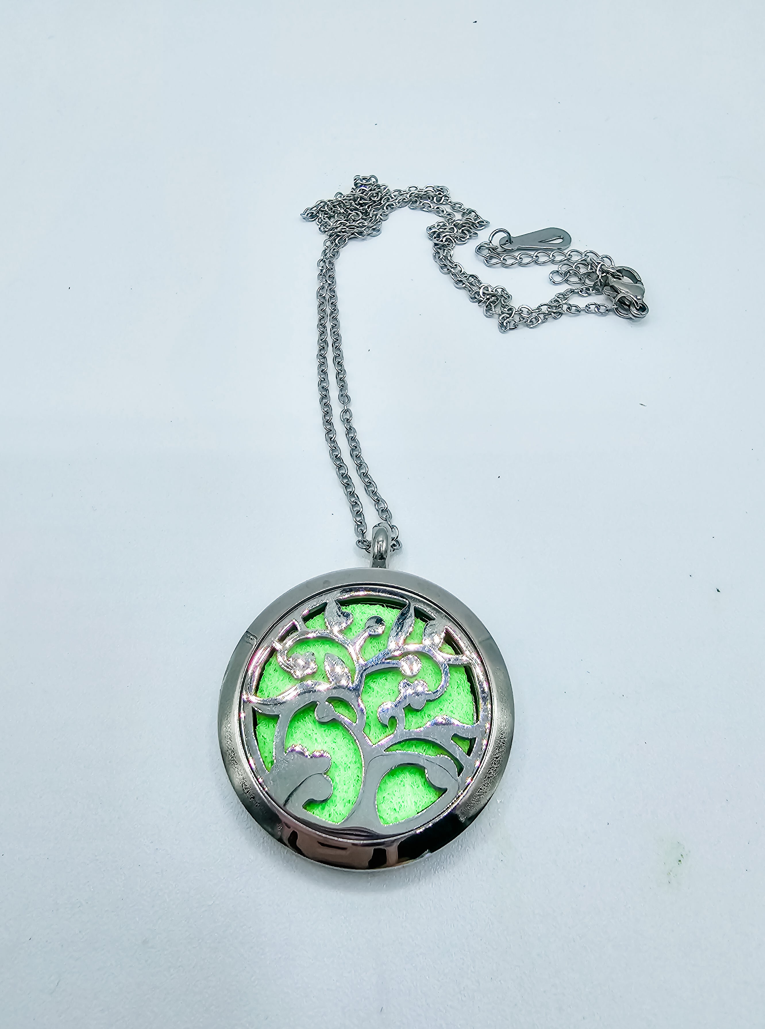 Aromatherapy - TREE OF LIFE, Diffuser Pendant Necklace